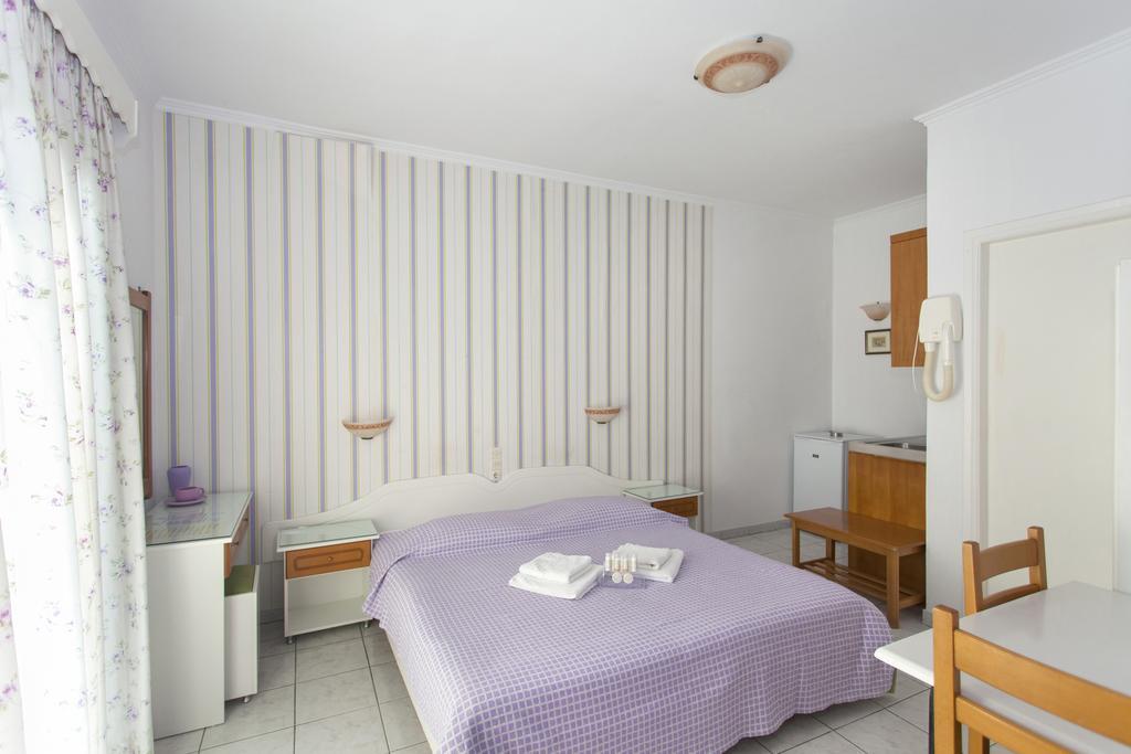 Ionio Gastronomy Suites Ammoudia Quarto foto